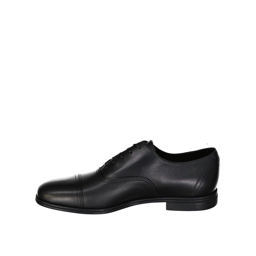 Salvatore Ferragamo Black Leather Shoes