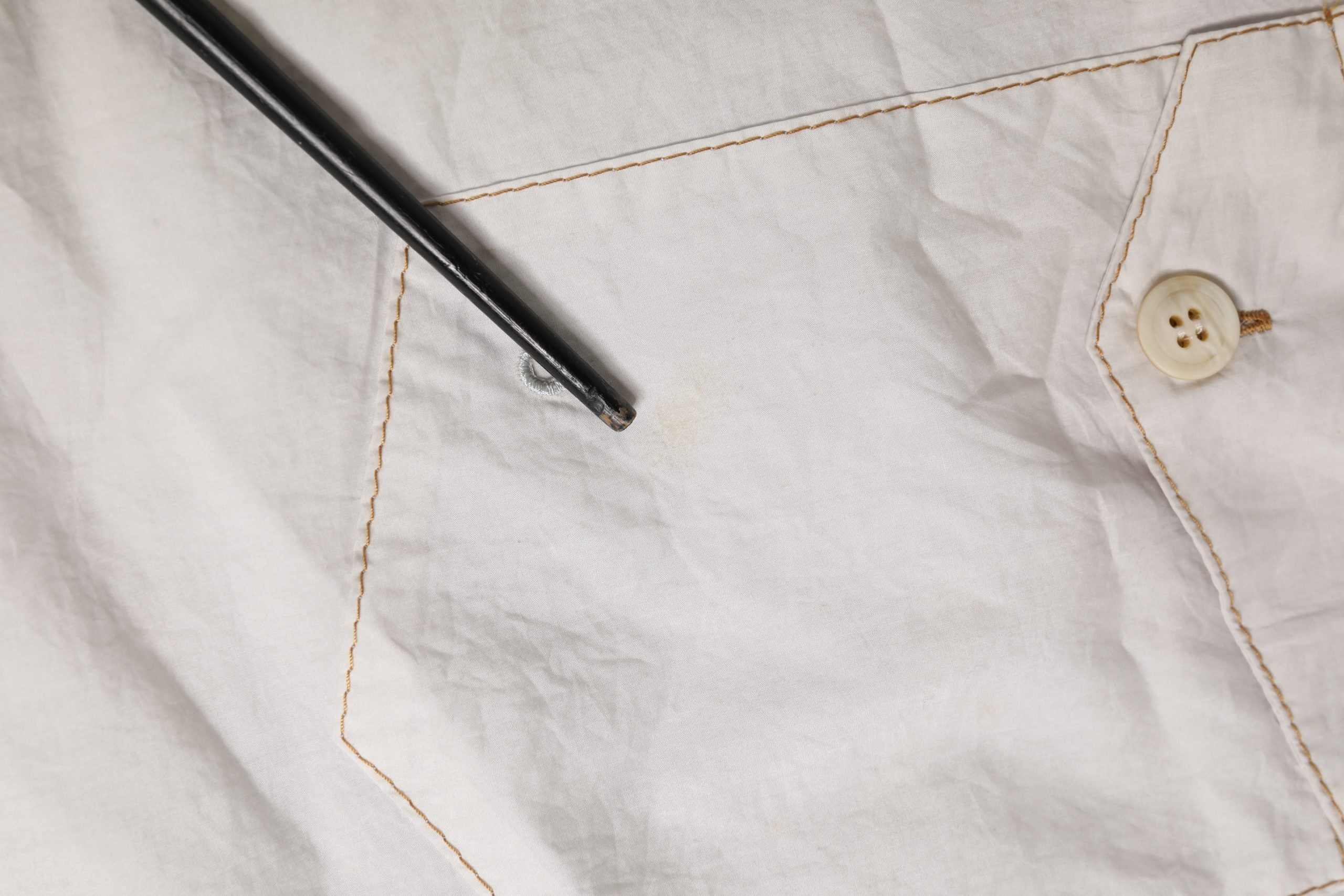 Dolce & Gabbana White Cotton Mid Waist Chino Bermuda Shorts