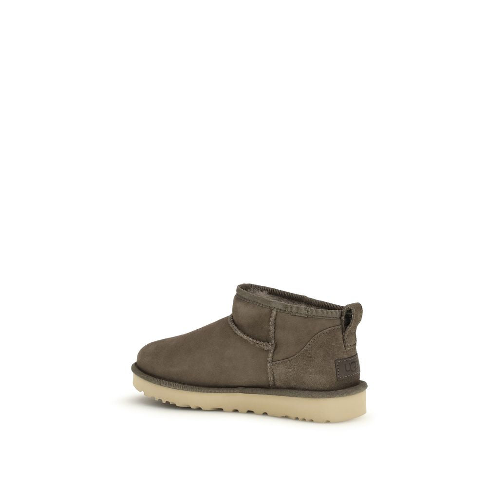 UGG Brown Lamb Ovis Aries Aries Ankle Boots