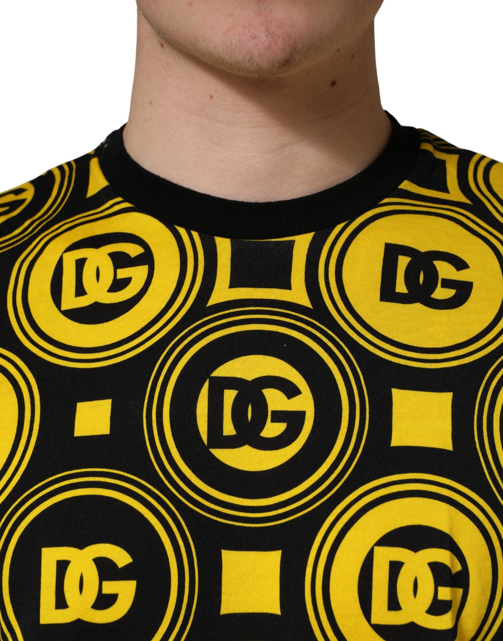 Invicta Yellow Black Logo Geometric Pattern T-shirt
