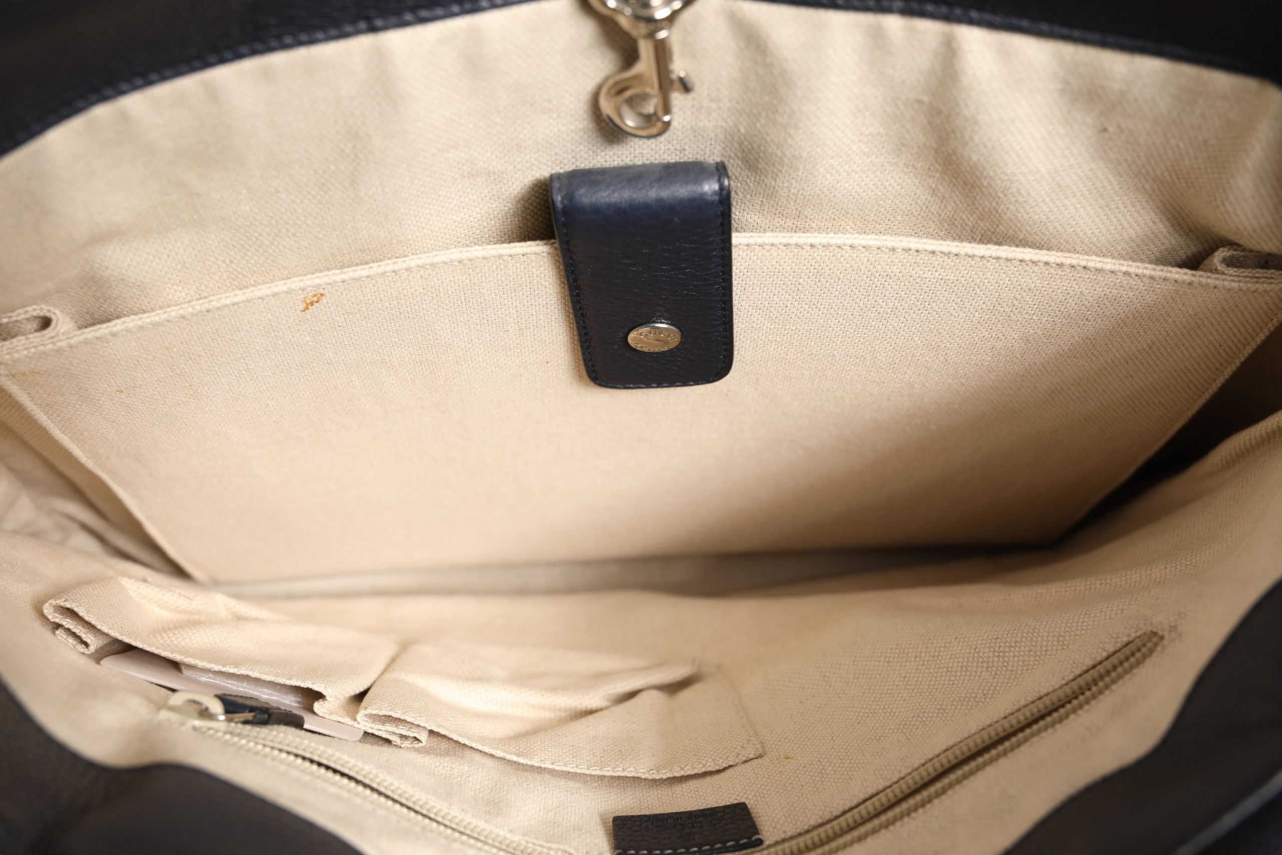 Gucci Supreme GG Canvas Tote