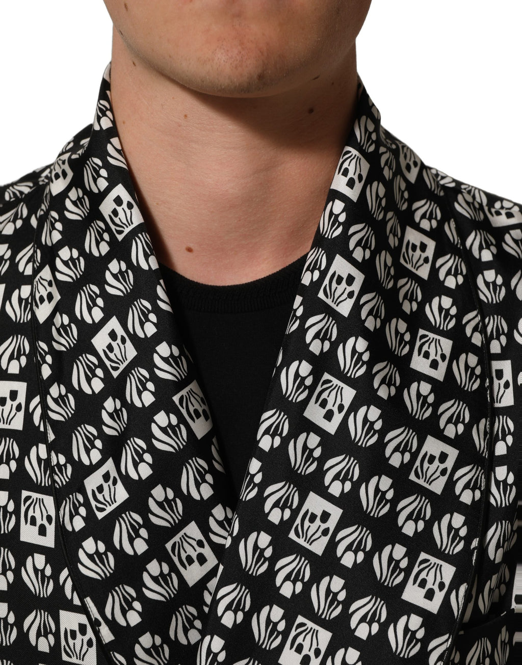 Dolce & Gabbana Black White Silk Men Wrap Robe Coat Jacket