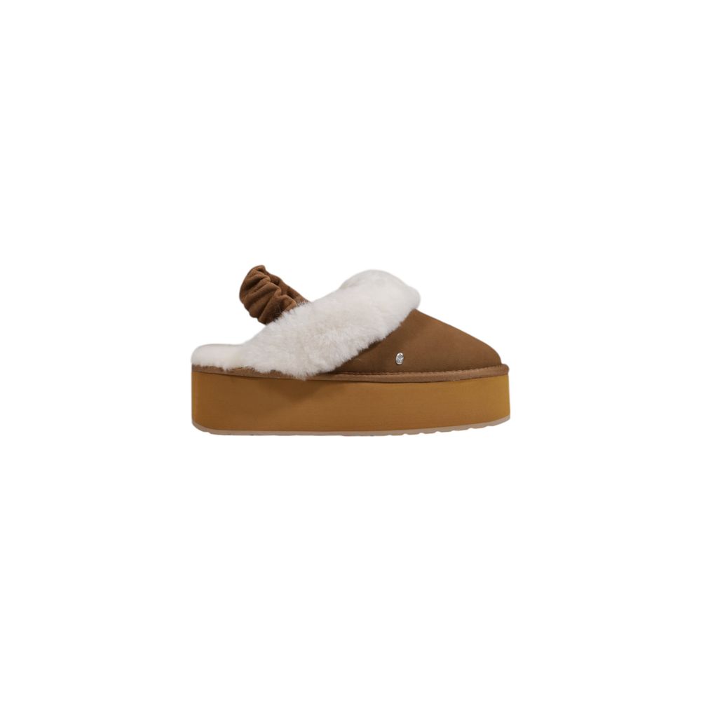 EMU Australia Beige Suede Leather Platform Pumps
