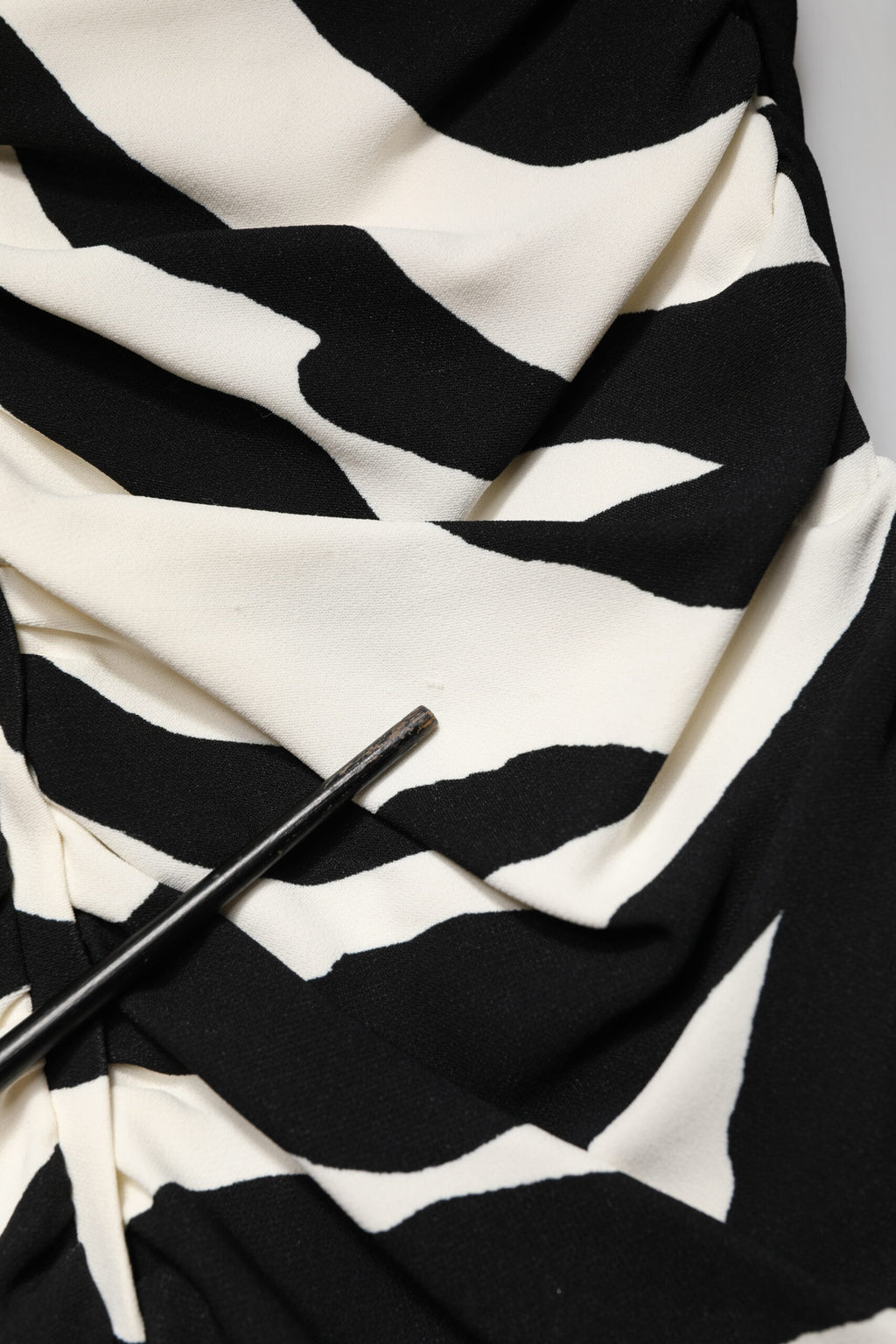 Dolce & Gabbana Black White Zebra Viscose Sheath Midi Dress